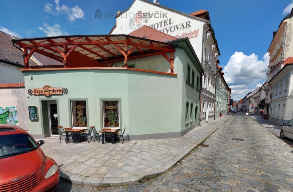 Pronájem restaurace s penzionem v centru Českých Budějovic